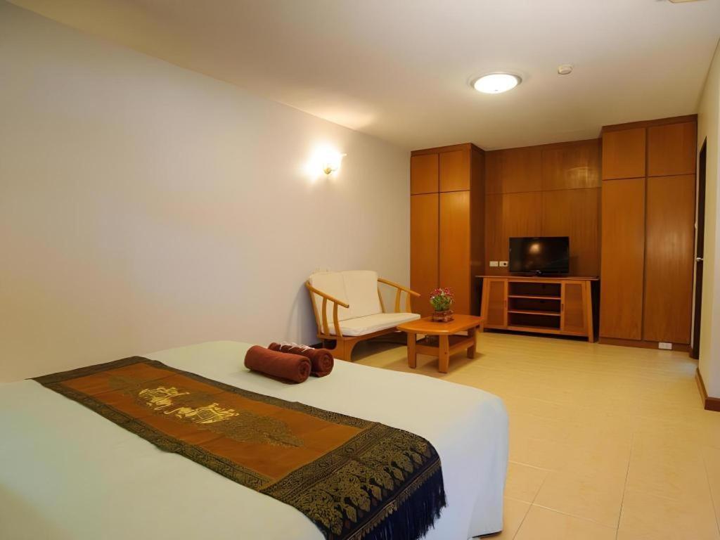 Diamond City Place Hotel Pattaya Exteriör bild